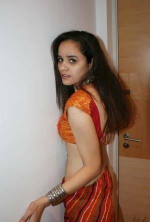 Indian princess Jasime takes her traditional clothes and poses nude - India on modelies.com
