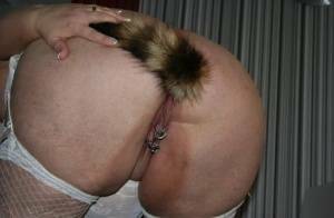 Fat UK woman Lexie Cummings shows her pierced cunt while sporting a butt plug - Britain on modelies.com