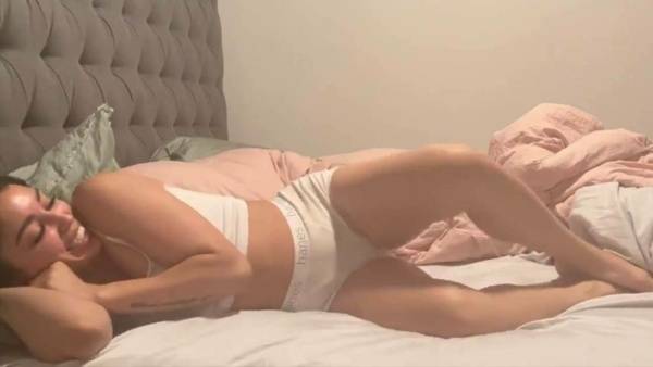 Vanessa Sky Homemade Sextape With Ricky Johnson on modelies.com
