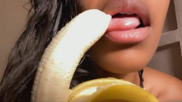 Crishhh ASMR - Slow Sensual Sucking Banana and Touching on modelies.com