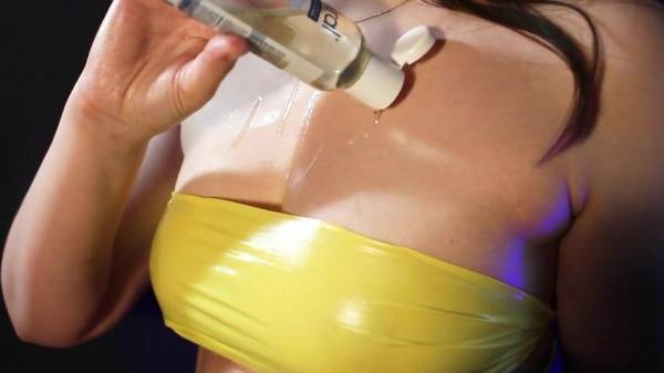 Libra ASMR Patreon - ASMR Upper body massage with oil - 15 April 2020 on modelies.com