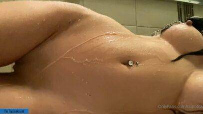Carlie Jo Howell Nude Shower Selfie Onlyfans Video Leaked on modelies.com