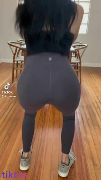 Athletic girl squats on TikTok porn and exposes her juicy ass on modelies.com
