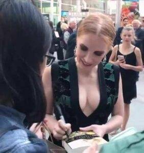 Tiktok Porn Jessica Chastain2019s cleavage steals the show on modelies.com