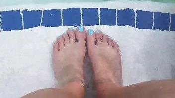 Annah12 underwater toes 2018_07_21 - OnlyFans free porn on modelies.com