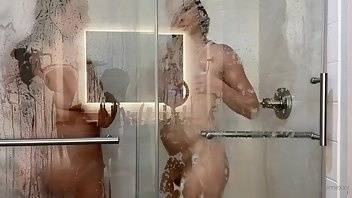 Tsjaimexxx showering with giselle is always a fun time watch me an xxx onlyfans porn videos on modelies.com