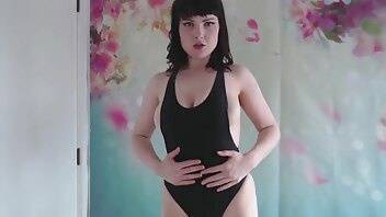 Fox Smoulder Swimsuit JOI - OnlyFans free porn on modelies.com