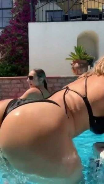 Nude Tiktok Leaked Scarlett Johansson on her knees 26 what an ass on modelies.com
