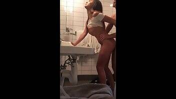 Tigerlillie69 quick toilet sex onlyfans porn videos on modelies.com