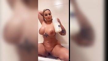 Chelsealou Milk bath pt 2 xxx onlyfans porn on modelies.com