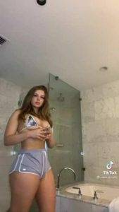 Leaked Tiktok Porn in the bathroom Mega on modelies.com