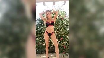 Holly Gibbons Glowing in this bts video in Italy with the flowers Video xxx onlyfans porn - Italy on modelies.com