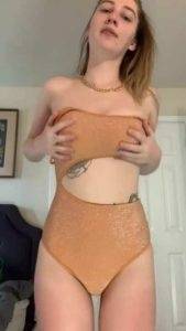 Tiktok Leak Porn Swim suit titty drop 5BOC5D Mega on modelies.com