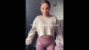 Naked Tiktok dance Buss it challenge riding reverse cowgirl on modelies.com