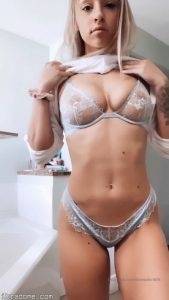 TheRealBrittFit Onlyfans Nude Sweet Teenie Bitch on modelies.com