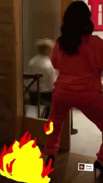 Selena Gomez twerking her fat ass on her birthday. Give her a birthday load on modelies.com