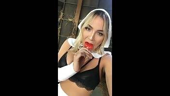 Blair Williams eats ice cream premium free cam snapchat & manyvids porn videos on modelies.com
