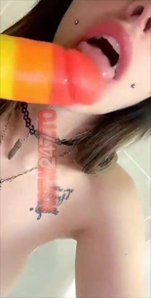 Princess Pineapple rainbow dildo blowjob & riding snapchat premium xxx porn videos on modelies.com