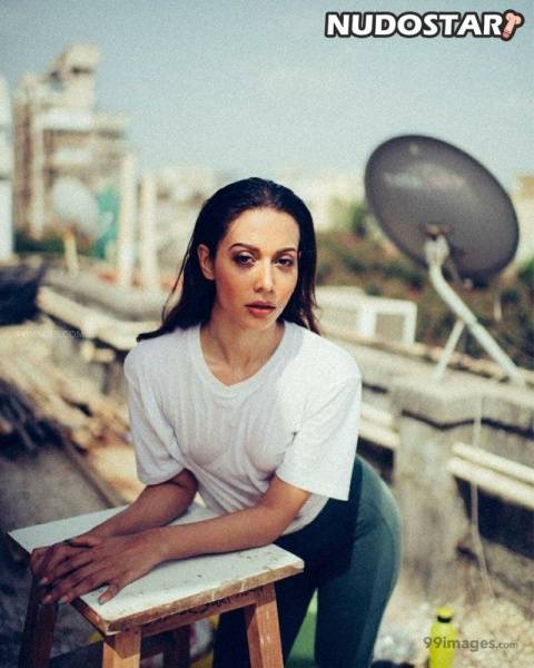 Aahana Kumra Instagram Leaks on modelies.com