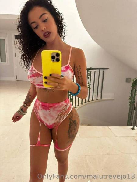 Malu Trevejo Lingerie Bodysuit Mirror Selfies Onlyfans Set Leaked - Usa on modelies.com
