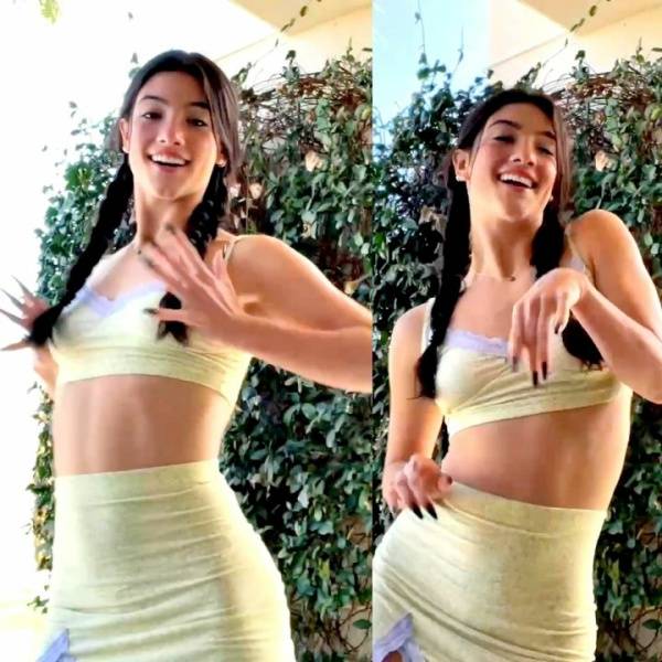 Charli D’Amelio Midriff Skirt Quick Dance Video Leaked - Usa on modelies.com