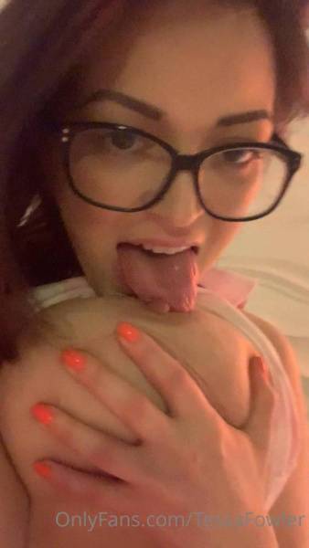 Tessa Fowler Nude Titty Lick OnlyFans Video Leaked - Usa on modelies.com