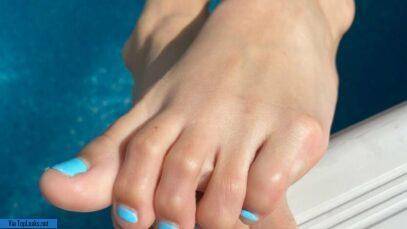 Natalie Roush Wet Feet Onlyfans Set Leaked nudes on modelies.com