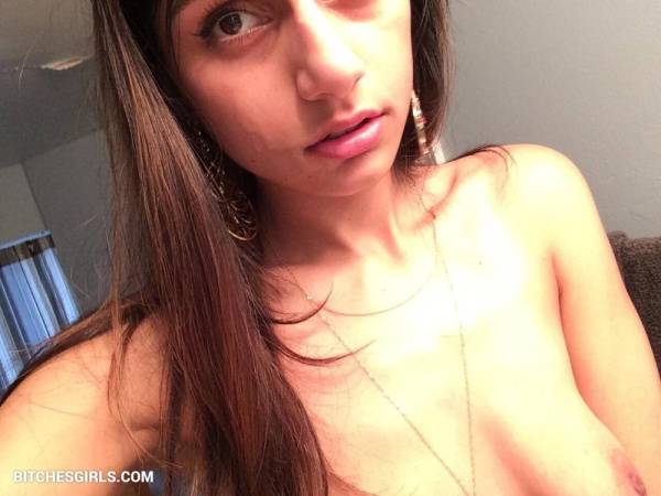 Mia Khalifa Nude Celeb - Mia Twitch Leaked Naked Pics on modelies.com
